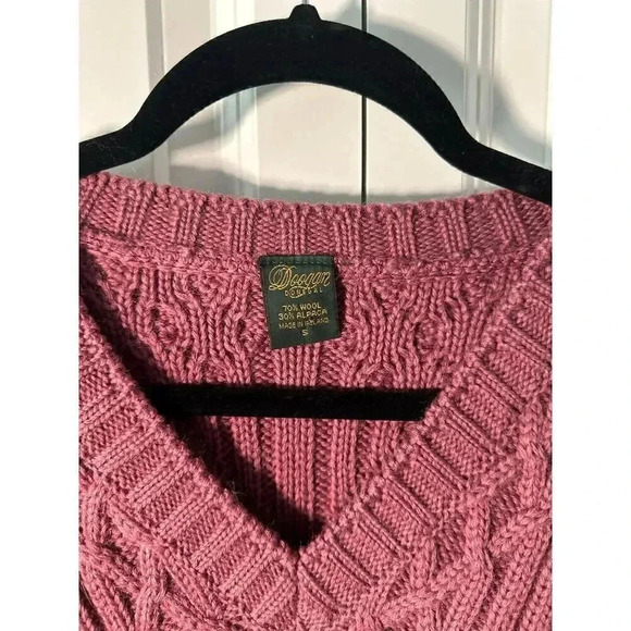 Doogan Donegal | Salmon Pink Sweater | 70% Wool | 30% Alpaca | S | Woolpaca - Picture 4 of 10